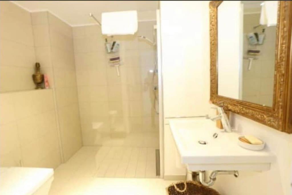 Retro Chic 100M2 Flat, In Center With Terrace And Parking- 92 Apartment Luxemburg Exterior foto