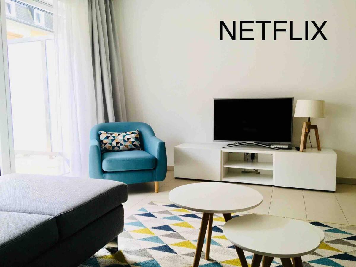 Retro Chic 100M2 Flat, In Center With Terrace And Parking- 92 Apartment Luxemburg Exterior foto